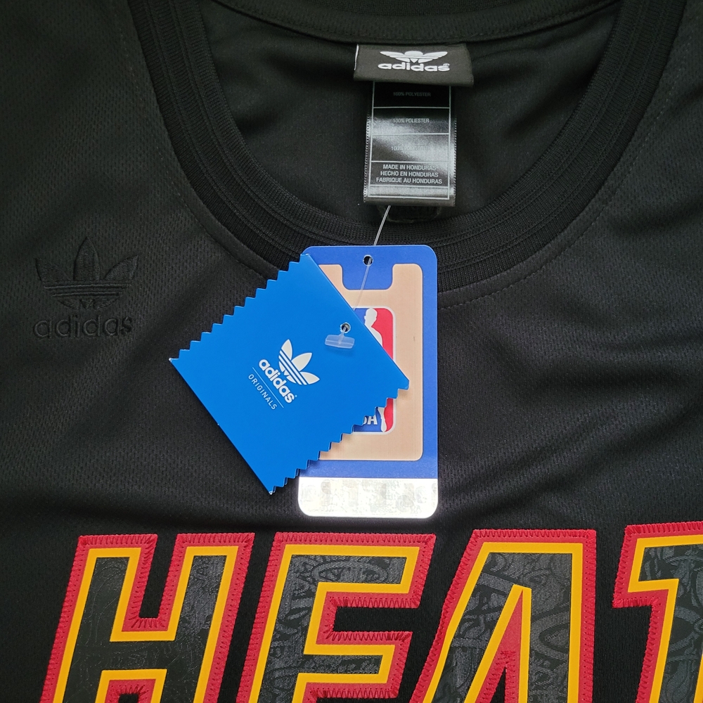 Adidas Black Heat Jersey Lebron James - Picture 5 of 6